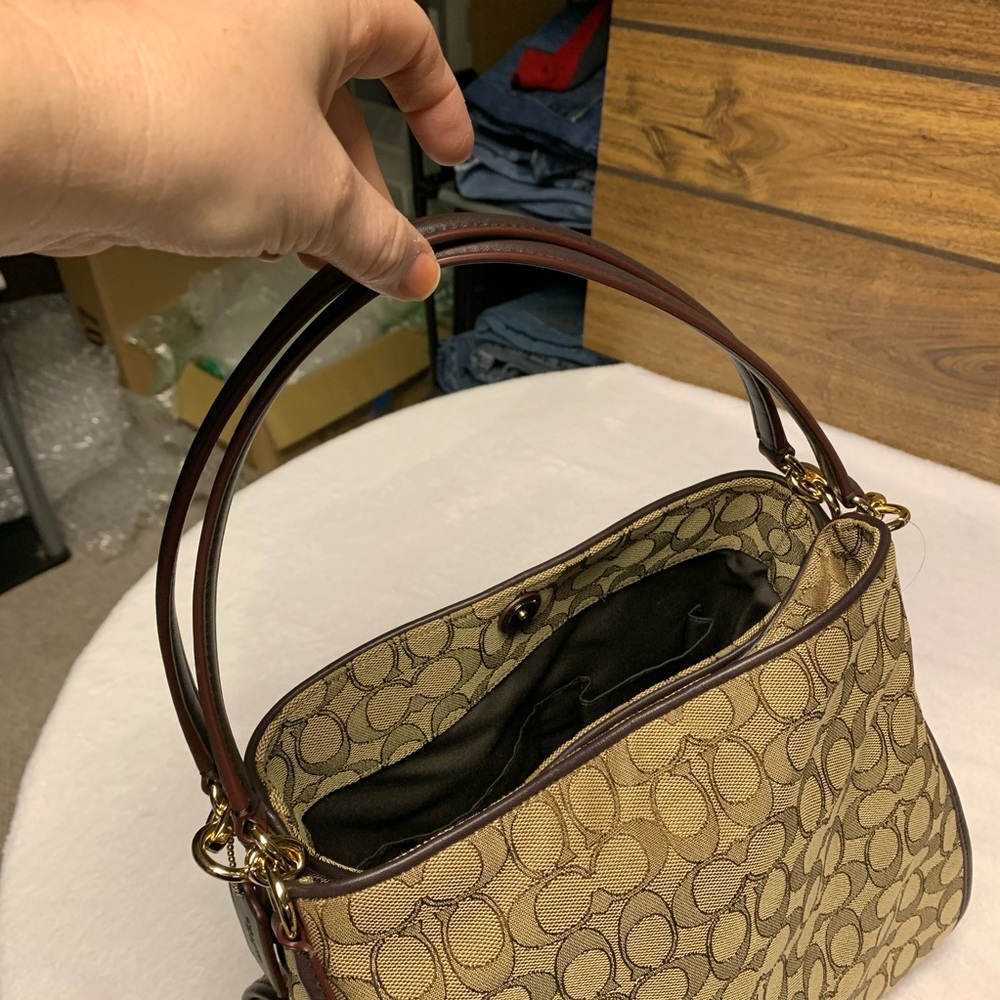 Coach Phoebe large handbag NWT brown/khaki - Picture 4 of 8